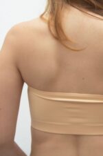 Top strapless color Nude sin tirantes